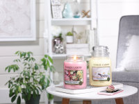 Yankee Candle Duftkerze im Glas (groß) FRESH CUT ROSES - Kerze mit Brenndauer bis zu 150 Stunden