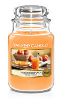 Yankee Candle Farm Fresh Peach Duftkerze im Glas (groß) - Housewarmer Kerze mit Brenndauer bis zu 150 Stunden