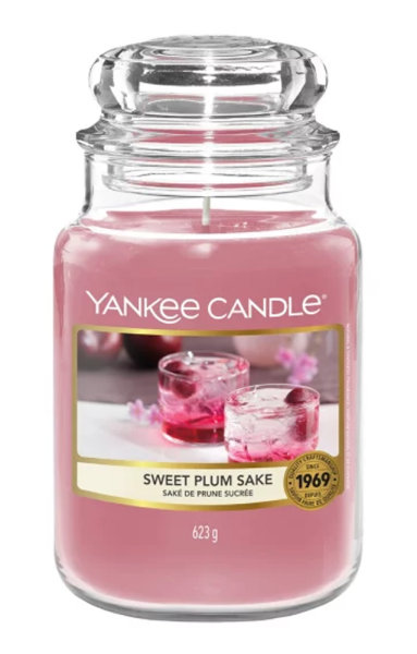 Yankee Candle Sweet Plum Sake Duftkerze im Glas (groß) - Housewarmer Kerze Sakura Blossom Festival Kollektion 