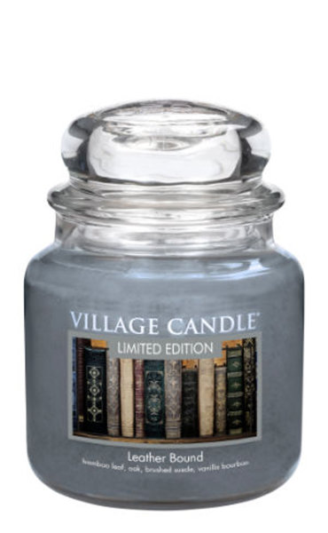 Leather Bound Duftkerze im Glas (medium) Village Candle - Limited Edition - 2-Docht Kerze