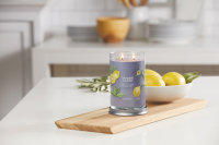 Yankee Candle Duftkerze im Tumbler Glas (groß)...