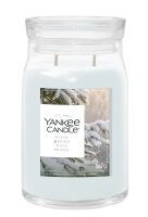 Snow Kissed Pine - Yankee Candle Winterkollektion Signature Duftkerze im Glas (groß) - Kerze mit Brenndauer bis zu 80 Stunden