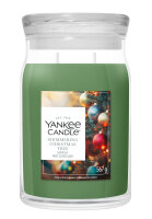 Shimmering Christmas Tree - Yankee Candle...